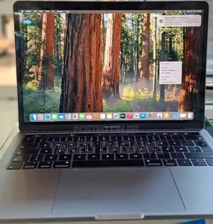 New Laptop Apple MacBook Pro 2019 8GB Intel Core I5 SSD 256GB