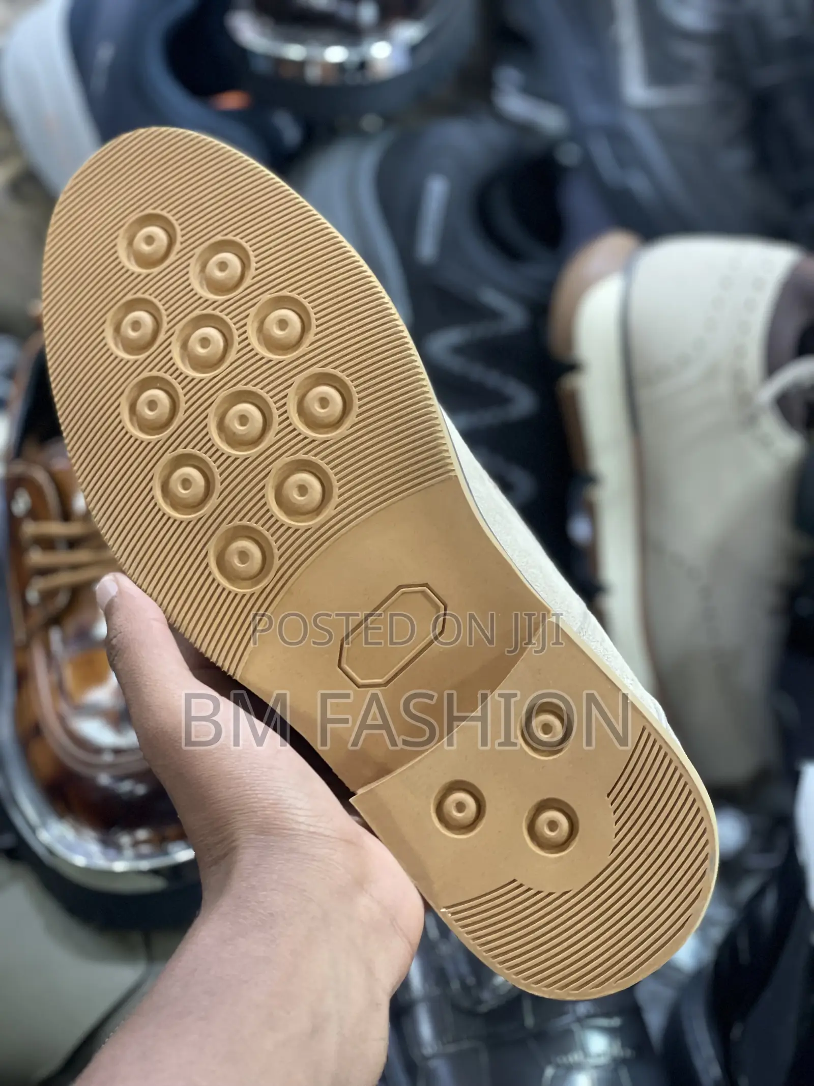 Creamy Chelsea Boots With Laces Classic Men’S Shoes