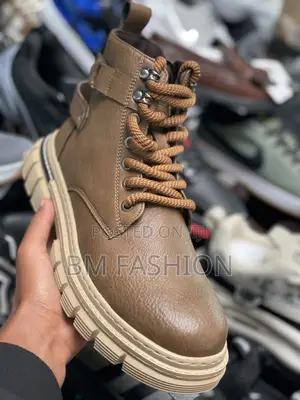 Classic Mens Leather Boots Fashion for Summer