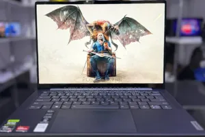 New Laptop Lenovo 16GB AMD Ryzen 7 SSD 512GB