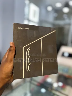 Photo - New Samsung Galaxy Z Fold7 256 GB Blue