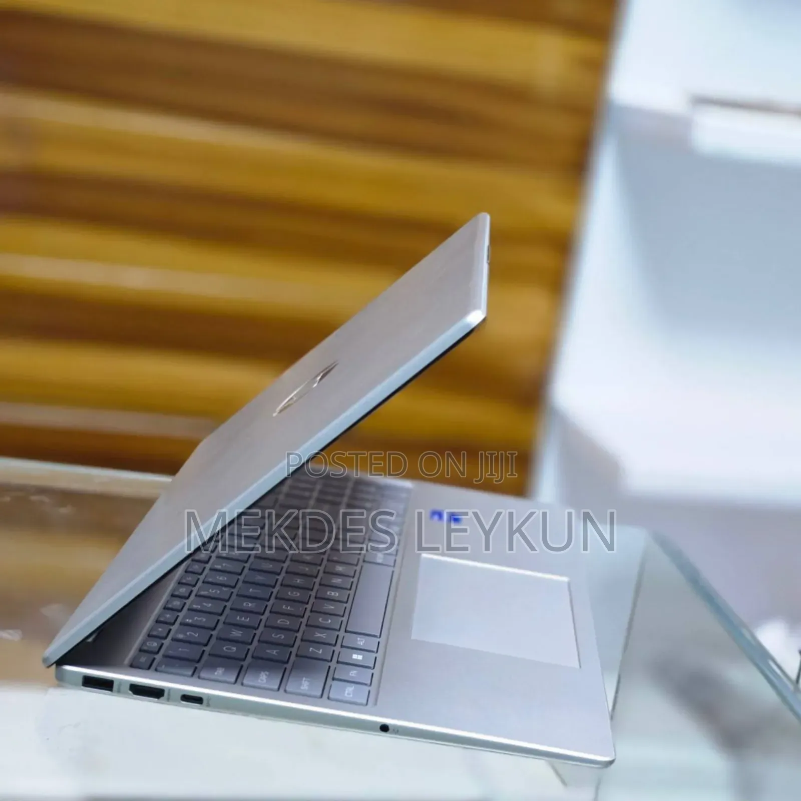 New Laptop HP Stream Notebook 16GB Intel Core I7 SSD 1T