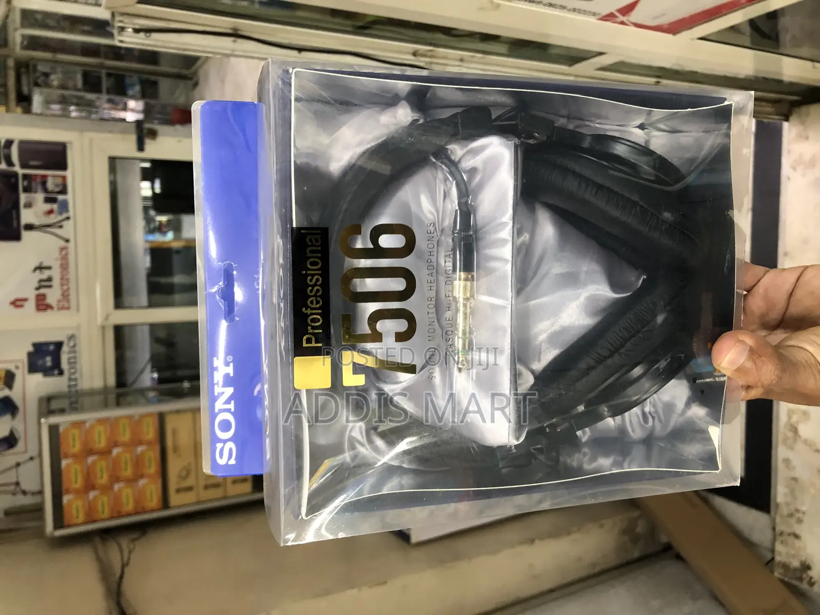 Sony Mdr7506 Professional Large Diaphragm Headphone