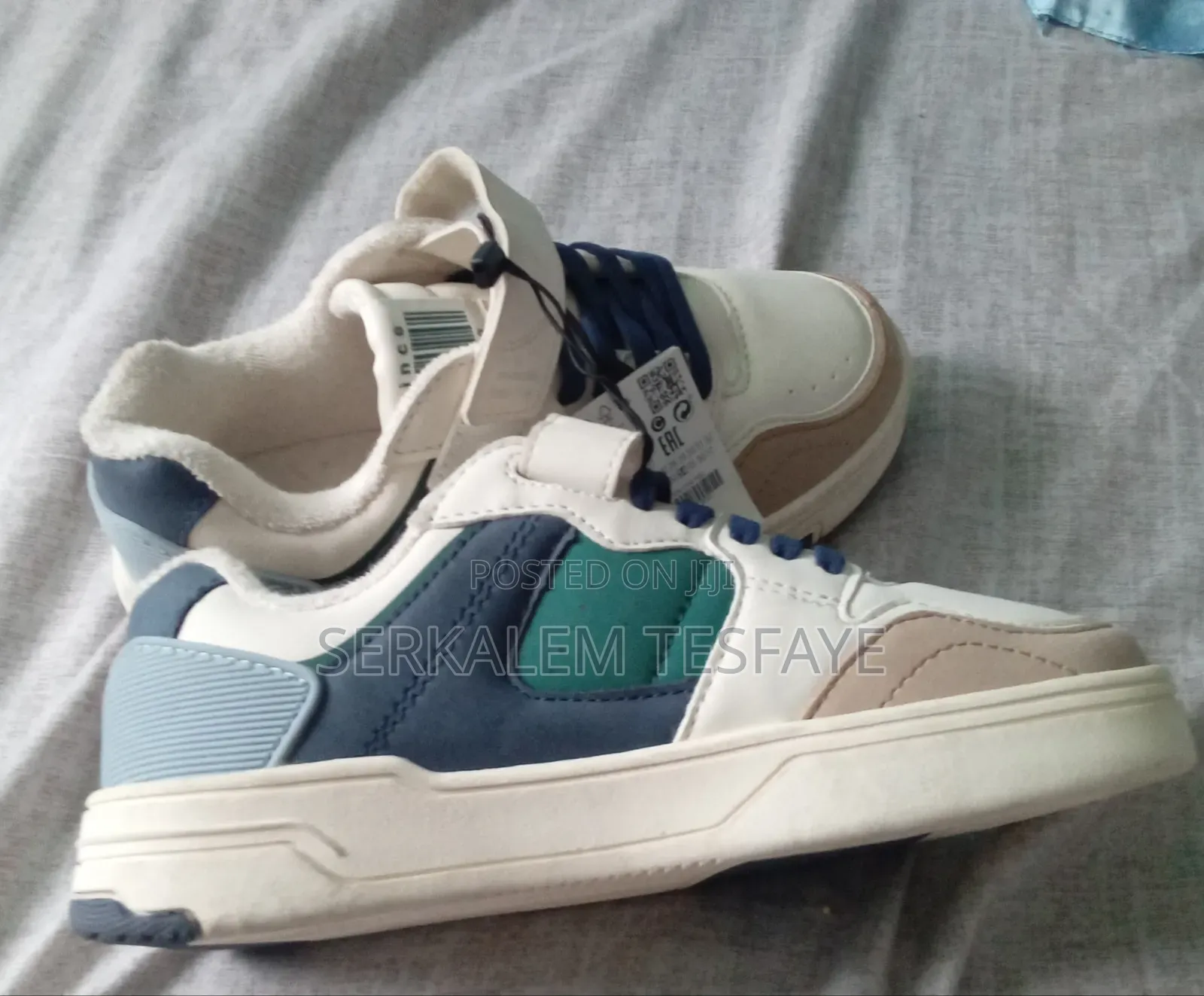 Lefties Number 34/35 Different Occasional Shoes