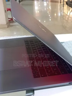 New Laptop Apple MacBook 2016 16GB Intel Core I7 SSD 512GB