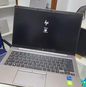 New Laptop HP Zbook Studio G7 32GB Intel Core I7 SSD 1T