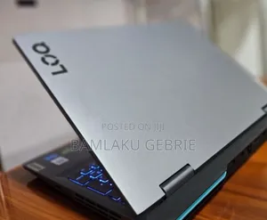 New Laptop Lenovo LOQ 15IRH8 16GB Intel Core I5 SSD 512GB