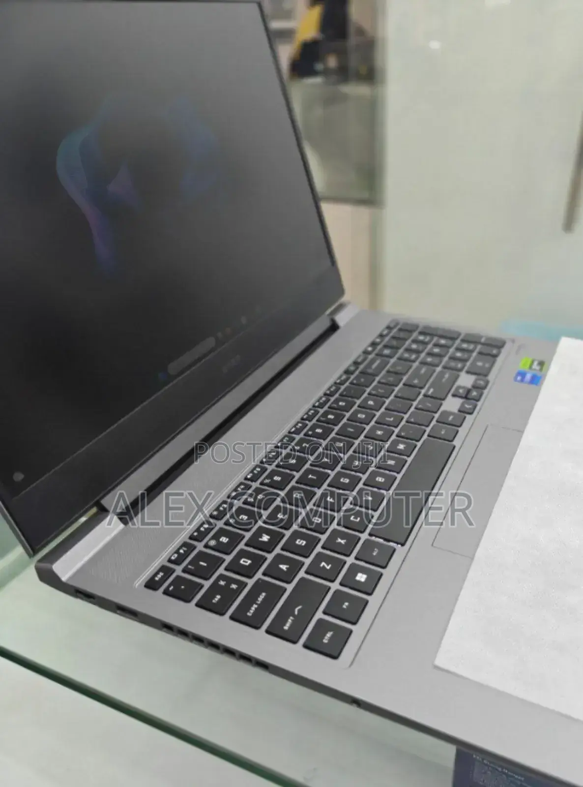 New Laptop HP Omen 16 32GB Intel Core I7 SSD 1T