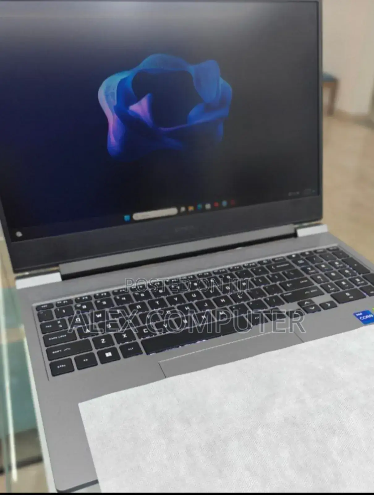 New Laptop HP Omen 16 32GB Intel Core I7 SSD 1T