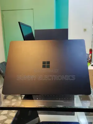 Photo - New Laptop Microsoft Surface Book 3 16GB Intel Core I7 SSD 512GB