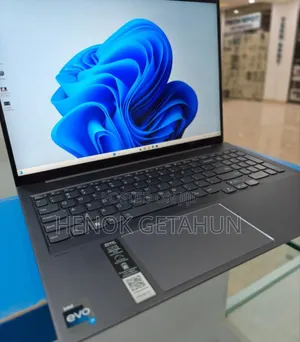 New Laptop Lenovo ThinkPad Yoga 32GB Intel Core I7 SSD 1T