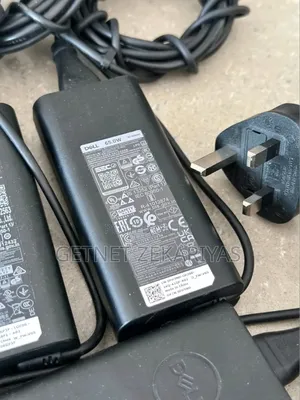 Photo - Dell Type C Charger