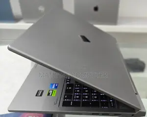 New Laptop HP Omen 16 32GB Intel Core I7 SSD 1T