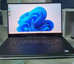 Photo - New Laptop Dell XPS 15 32GB Intel Core I7 SSD 1T