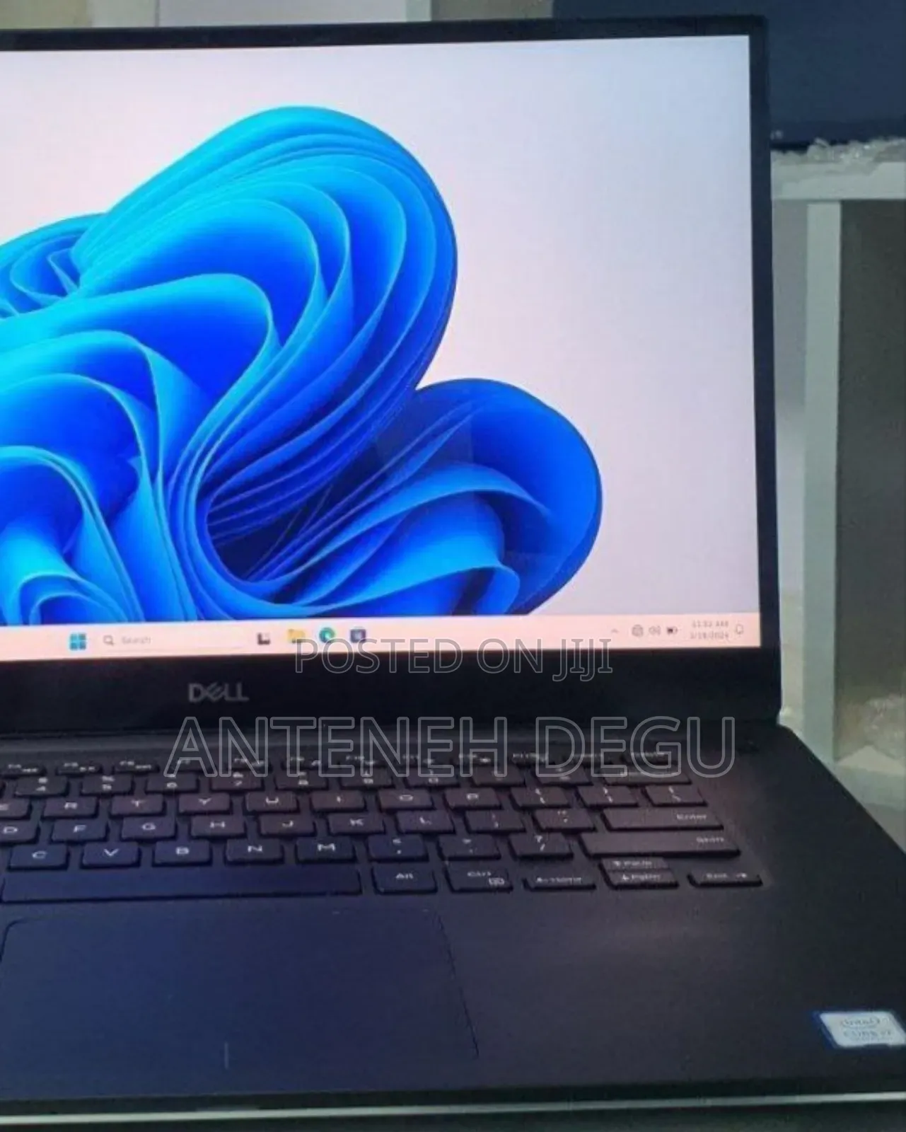 New Laptop Dell XPS 15 32GB Intel Core I7 SSD 1T