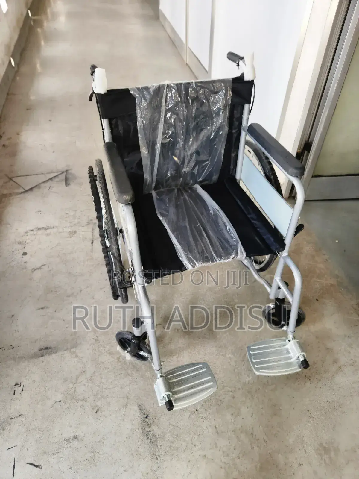 Wheelchair笑笑wheelchair短片wheelchair眉頭wheelchair喬遷wheelchair