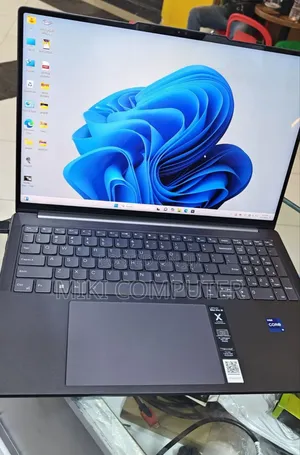 New Laptop Lenovo 32GB Intel Core I9 SSD 1T