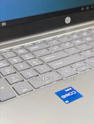 New Laptop HP Stream Notebook 8GB Intel Core I5 SSD 512GB