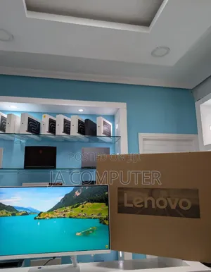 Photo - New Lenovo Ideacentre AIO 330 16GB Intel Core I7 SSD 1T