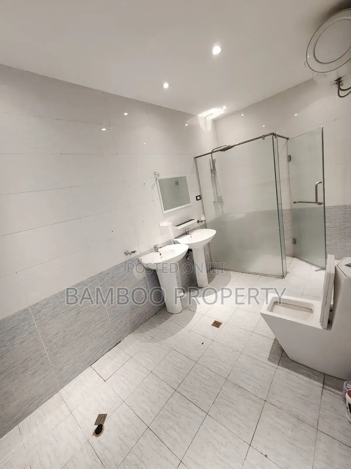 Furnished 3bdrm Apartment in Bole for rent