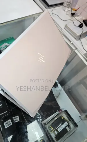 New Laptop HP 16GB Intel Core I7 SSD 512GB