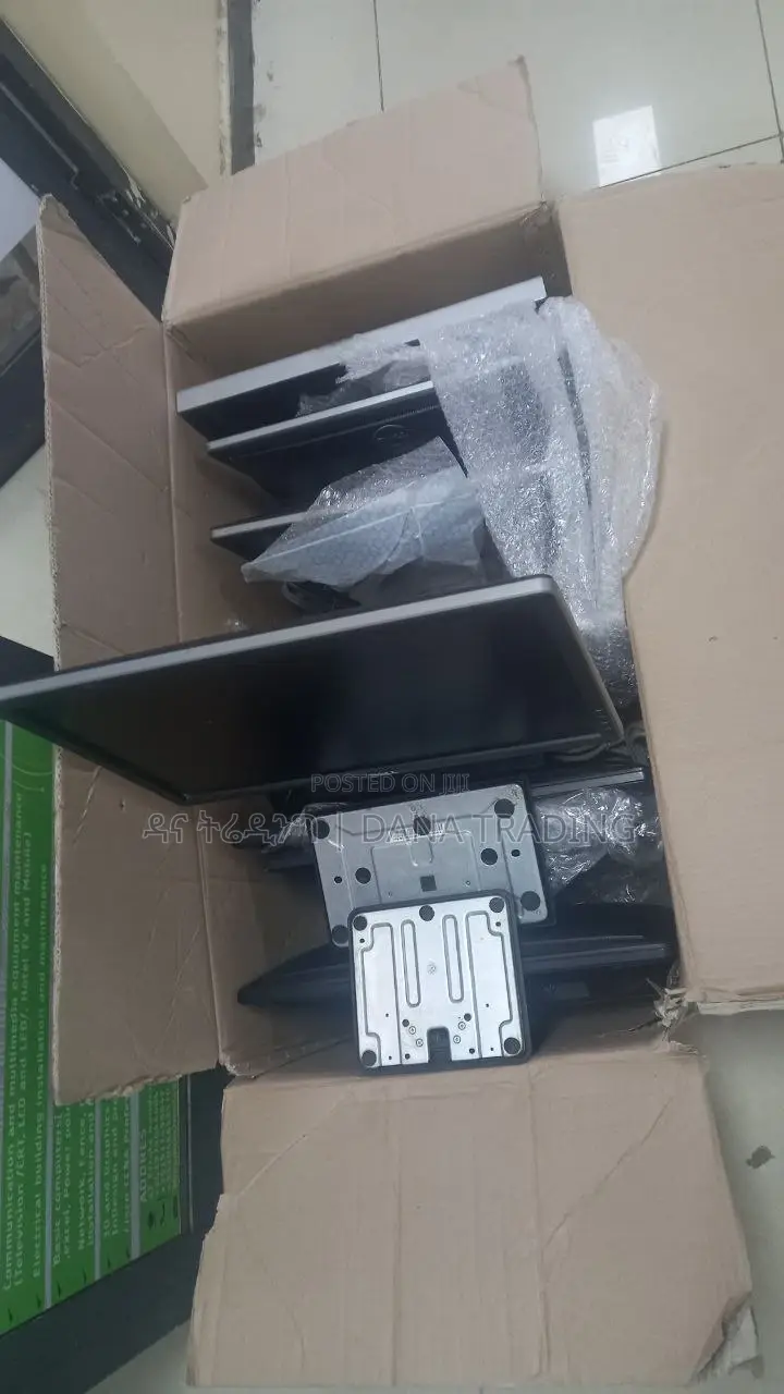 Dell and Hp Computer Monitors