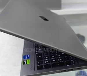 New Laptop HP OmniBook X Laptop 14-Fe0097nr 32GB Intel Core I7 SSD 1T