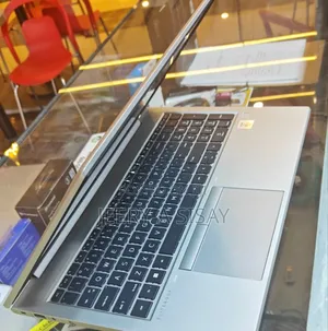 New Laptop HP EliteBook 850 16GB Intel Core I5 SSD 512GB