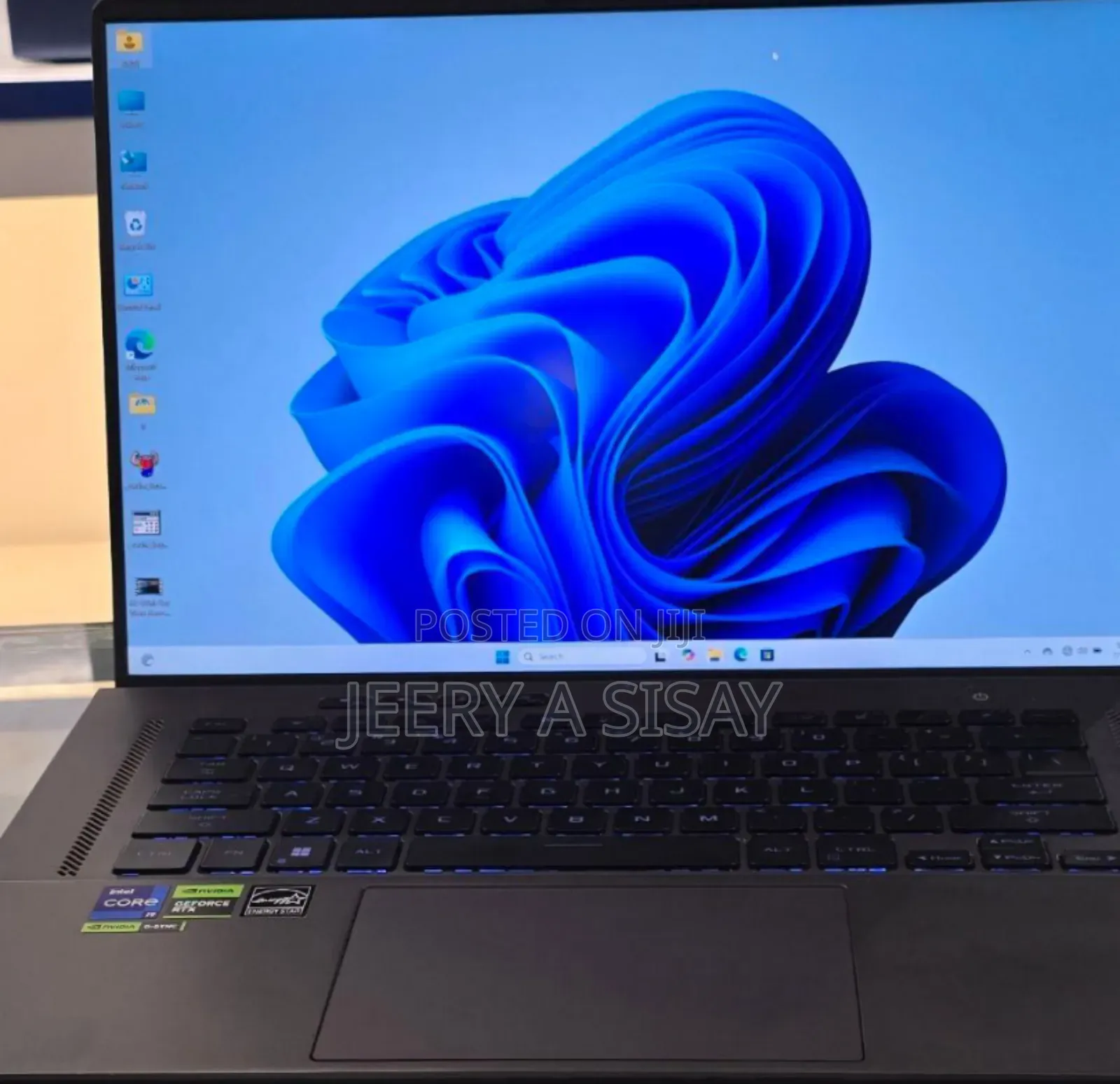 New Laptop Asus ROG Zephyrus G16 16GB Intel Core I9 SSD 1T