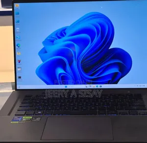 New Laptop Asus ROG Zephyrus G16 16GB Intel Core I9 SSD 1T