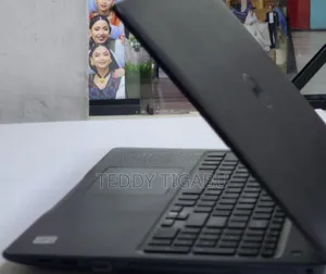 New Laptop Dell 8GB Intel Core I5 SSD 512GB