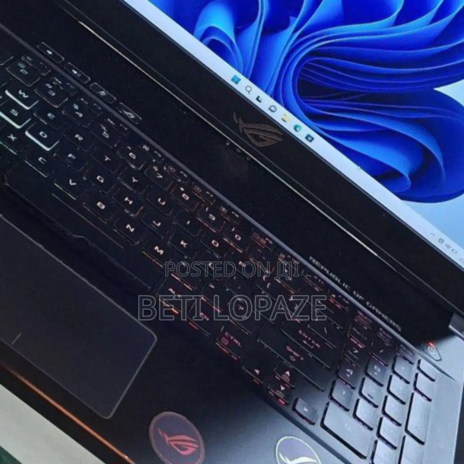 New Laptop Asus ROG Zephyrus G15 16GB Intel Core I7 SSD 1T