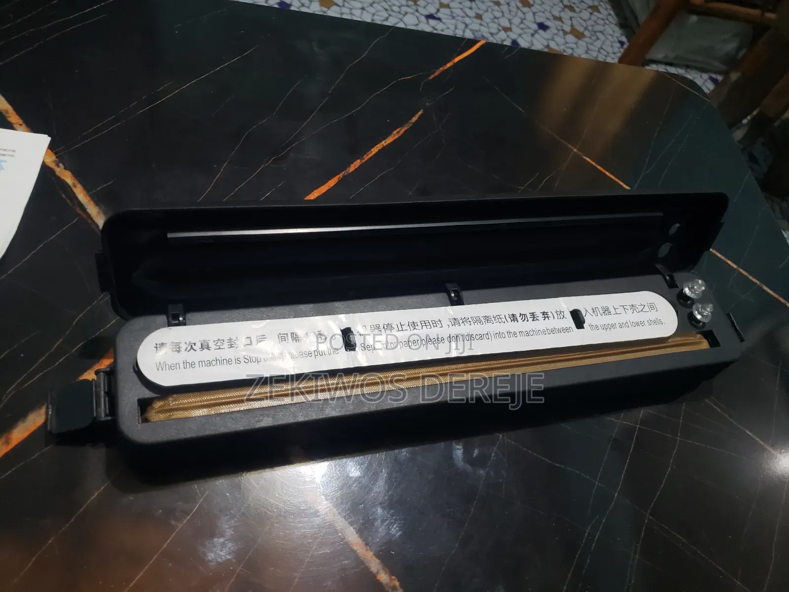 Vacuum Sealer (For Foods)