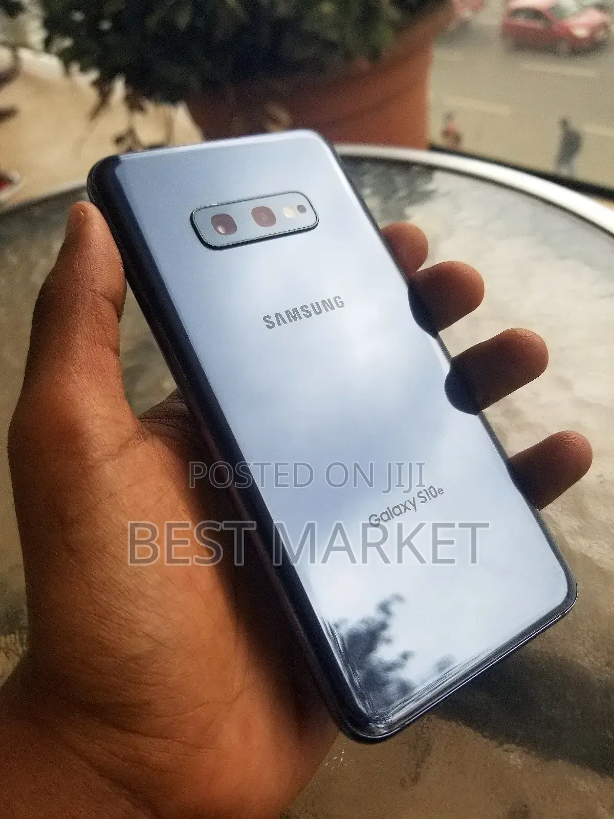 New Samsung Galaxy S10e 128 GB Black