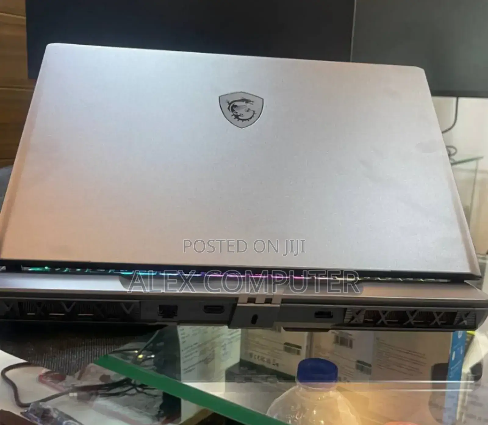 New Laptop MSI Vector 16 HX AI A2XWIG 16GB Intel Core Ultra 7 SSD 1T