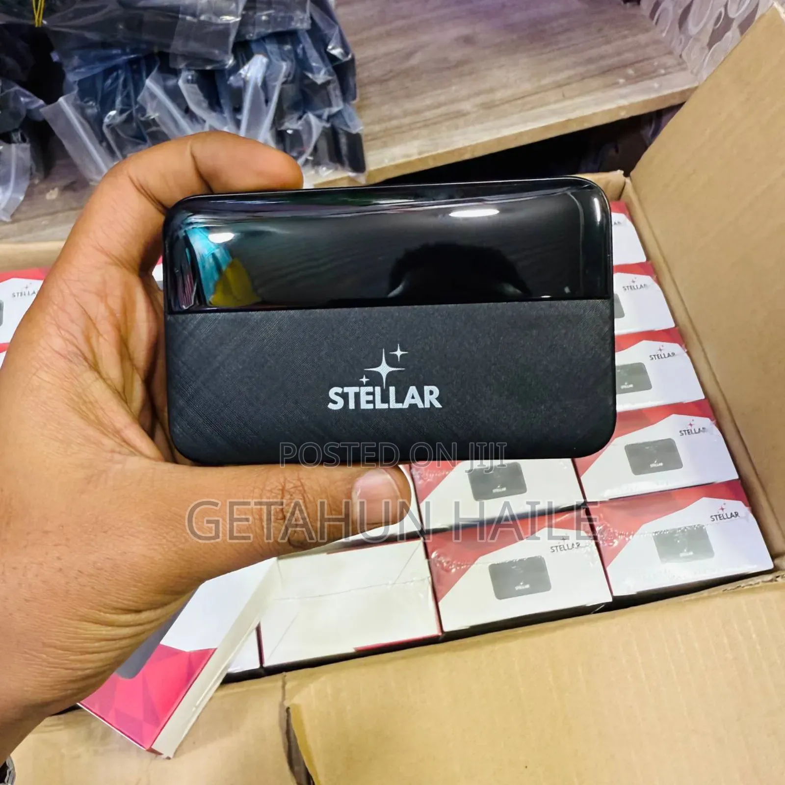 Stellar 4g Router and Power Bank 6000mah