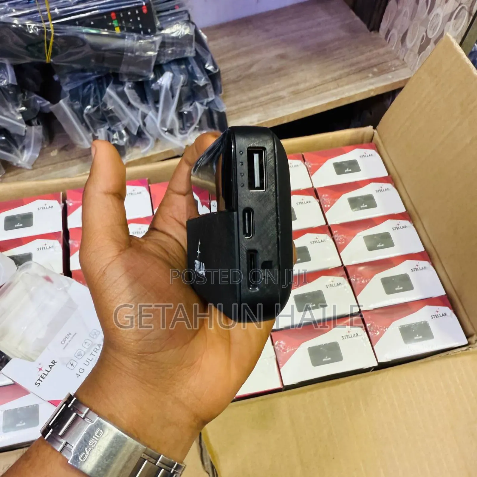 Stellar 4g Router and Power Bank 6000mah