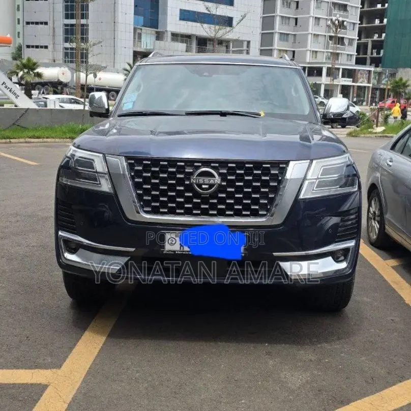 Nissan Patrol 2022 Blue