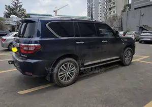 Nissan Patrol 2022 Blue