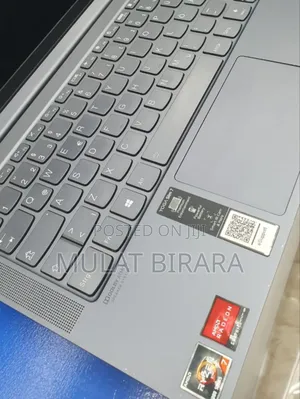 New Laptop Lenovo Yoga 7i 16GB AMD Ryzen 7 SSD 512GB
