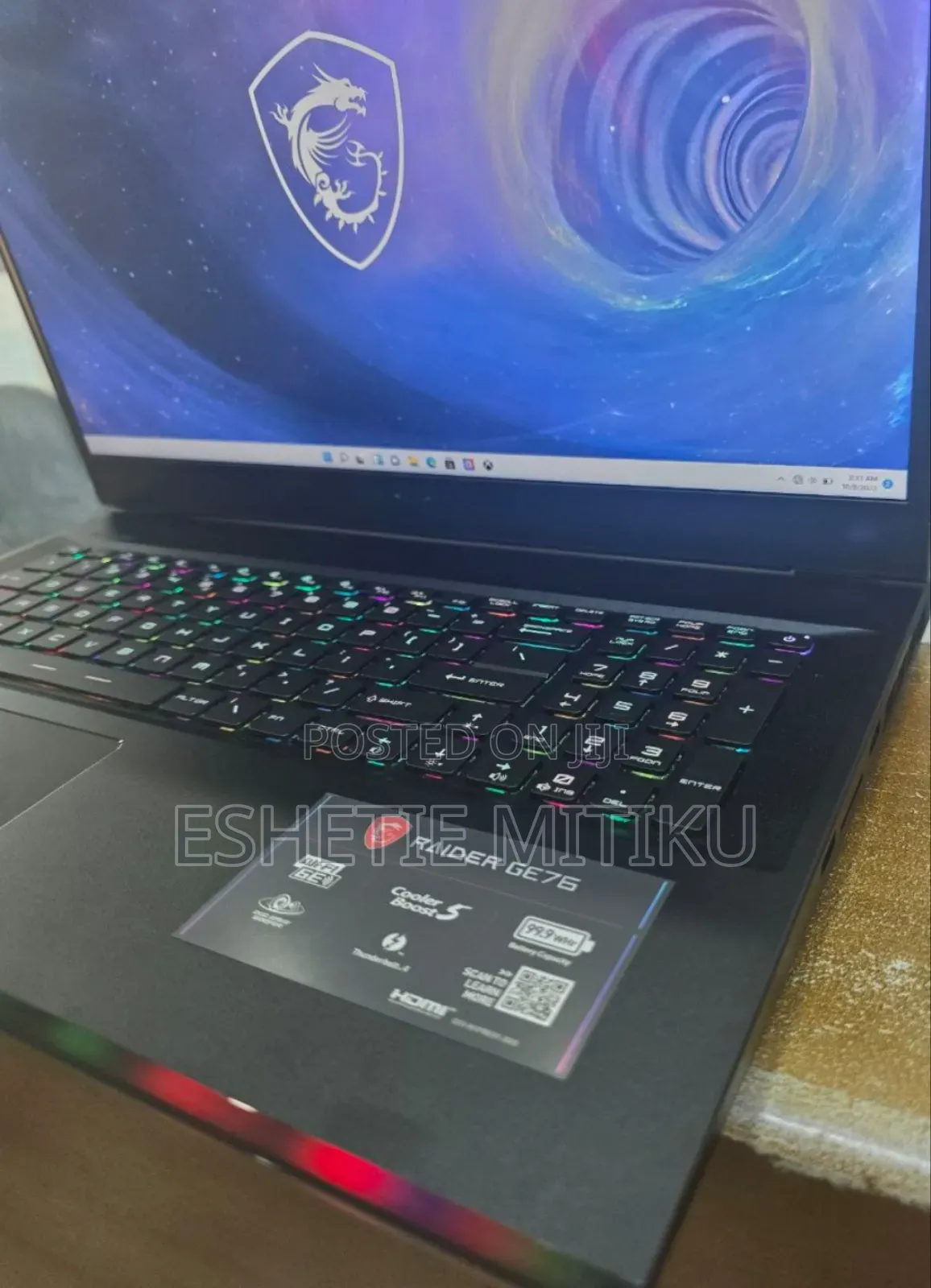 New Laptop MSI Raider GE76 12UGS 16GB Intel Core I9 SSD 1T