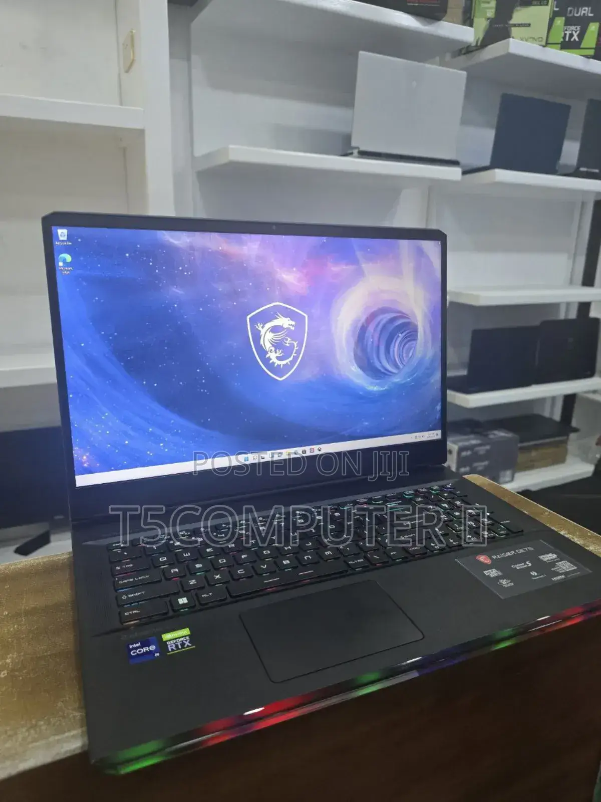 New Laptop MSI Katana GF76 16GB Intel Core I9 SSD 1T