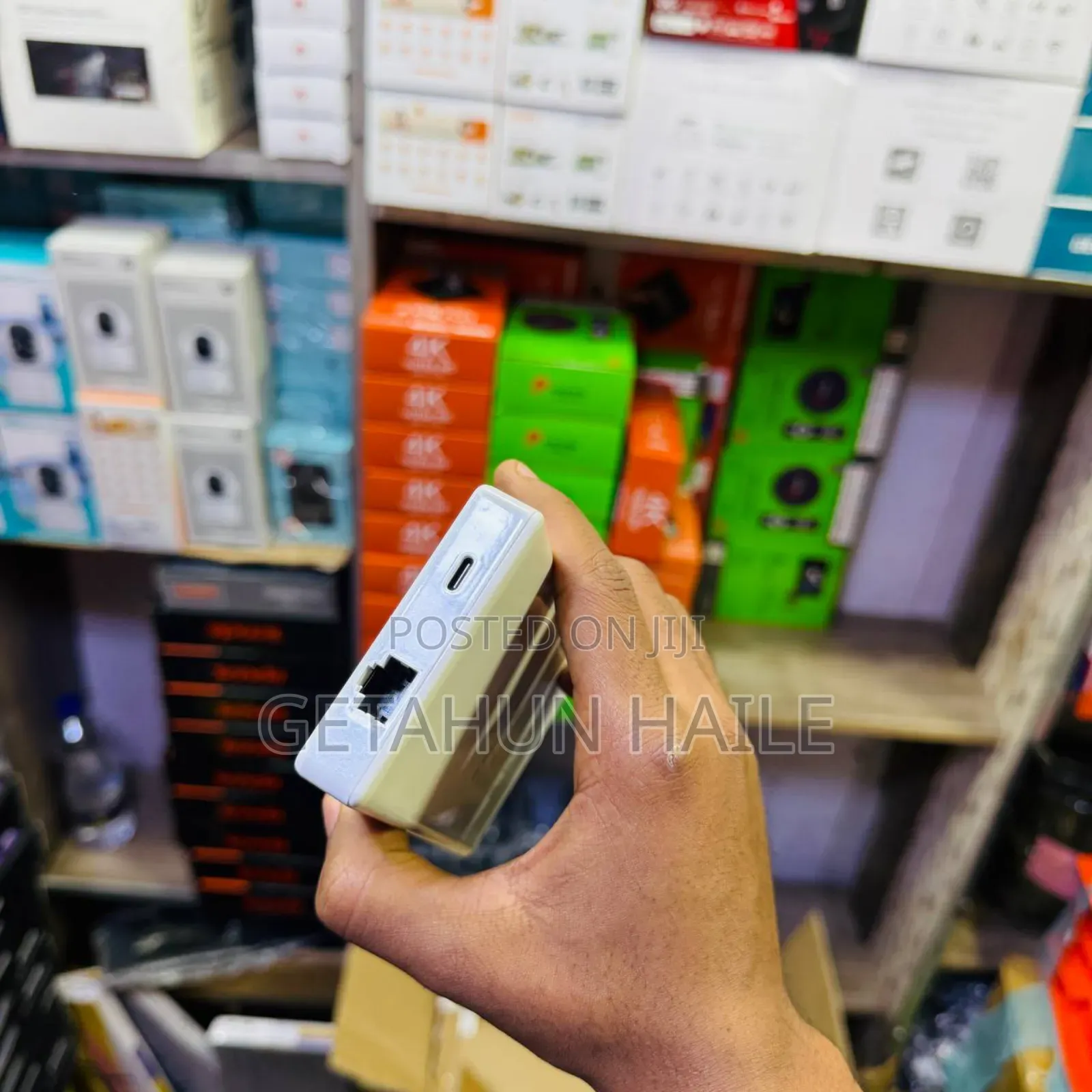 Stellar 4g Router and Power Bank 10000mah