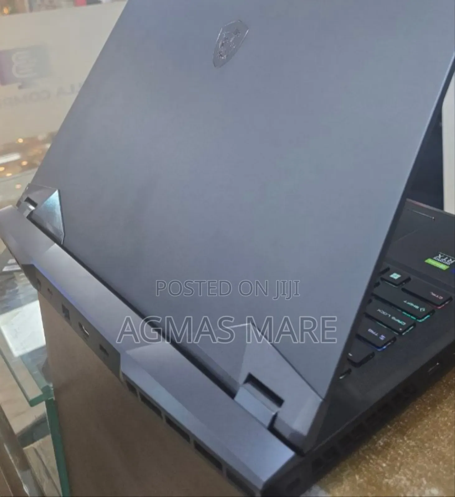 New Laptop MSI Raider GE76 12UGS 16GB Intel Core I9 SSD 1T