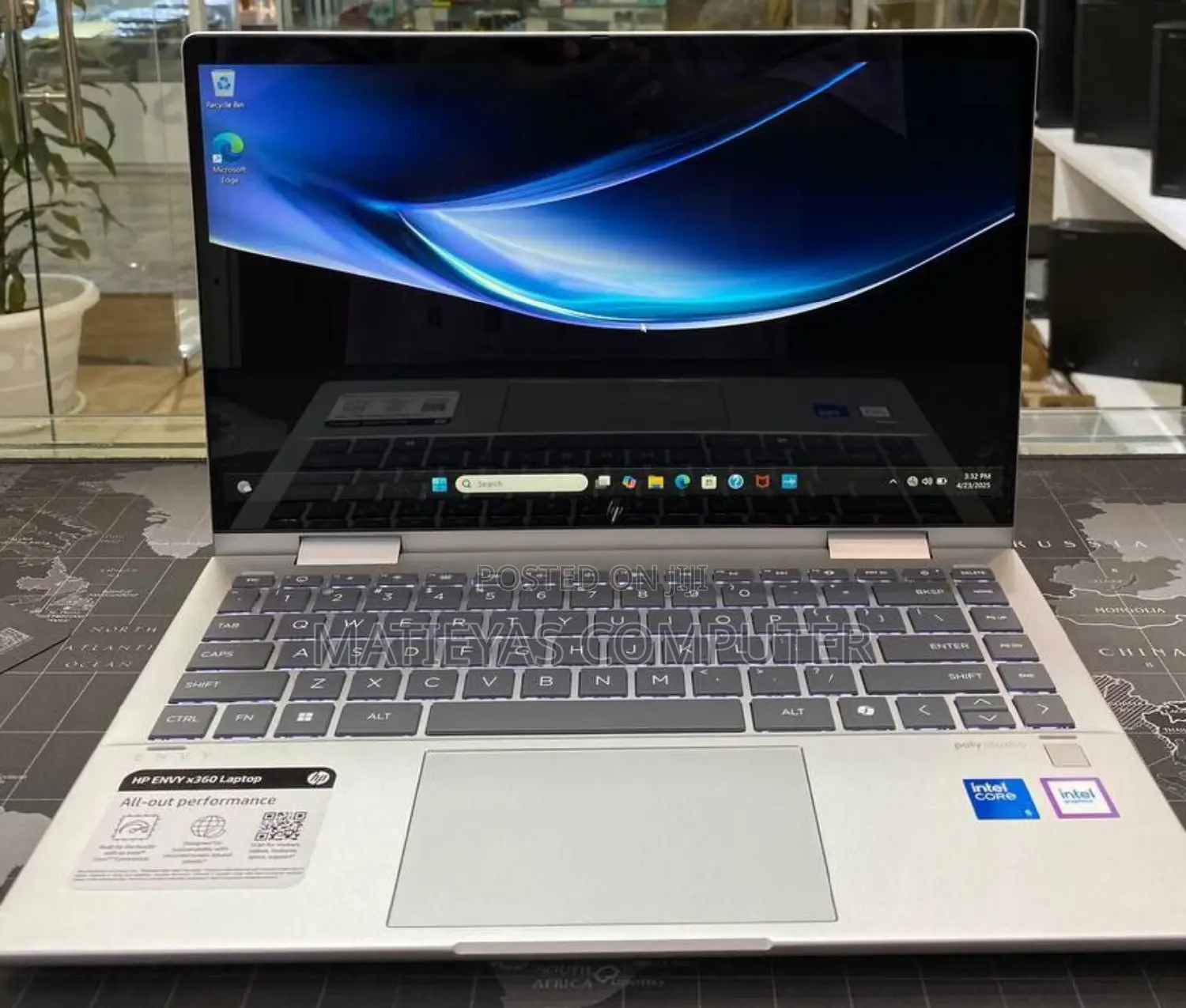 New Laptop HP Envy X360 8GB Intel Core I5 SSD 512GB