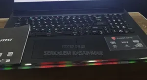 New Laptop MSI Raider GE76 12UGS 16GB Intel Core I9 SSD 1T