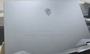 New Laptop MSI Raider GE76 12UGS 16GB Intel Core I9 SSD 1T