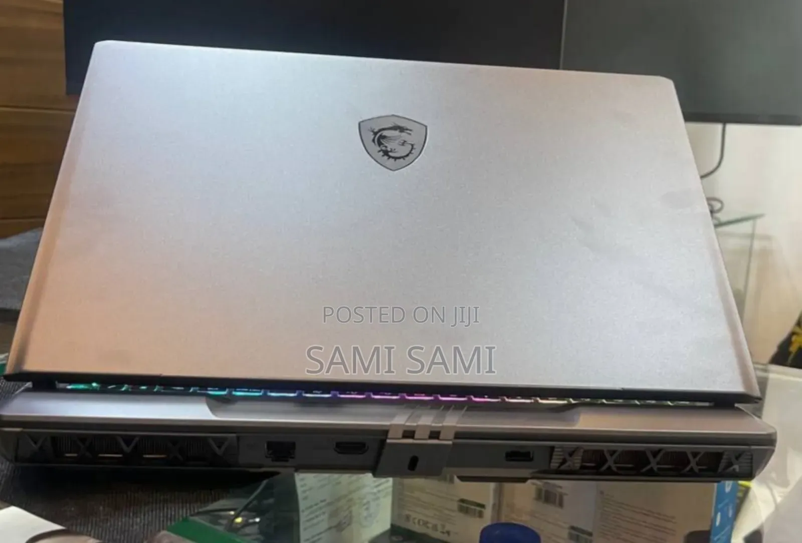 New Laptop MSI Vector 16 HX AI A2XWIG 16GB Intel Core Ultra 7 SSD 1T