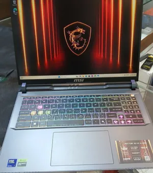 New Laptop MSI Vector 16 HX AI A2XWIG 16GB Intel Core Ultra 7 SSD 1T