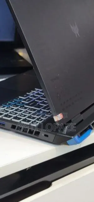 New Laptop Acer Predator Helios 300 16GB Intel Core I9 SSD 1T